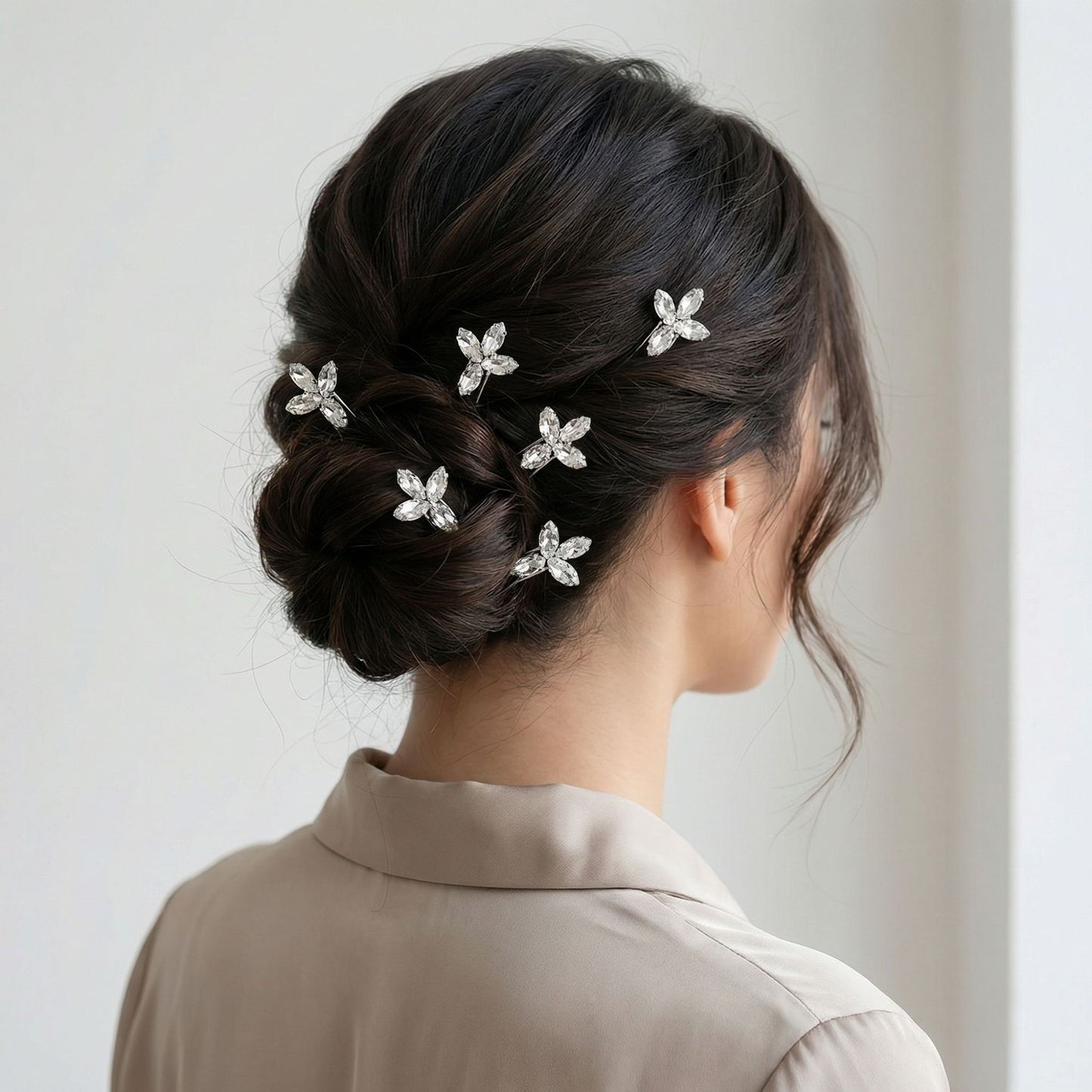 Handcrafted Pearl Hairpins With Rhinestones For Weddings