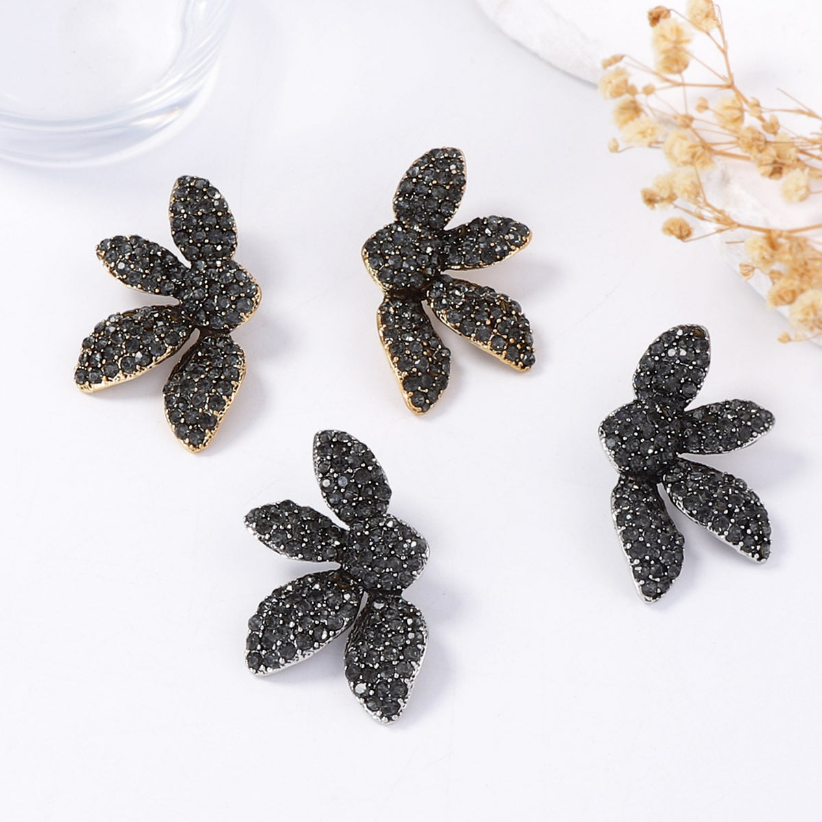 Alloy Flower Fan Shape Rhinestone Stud Earrings Everyday