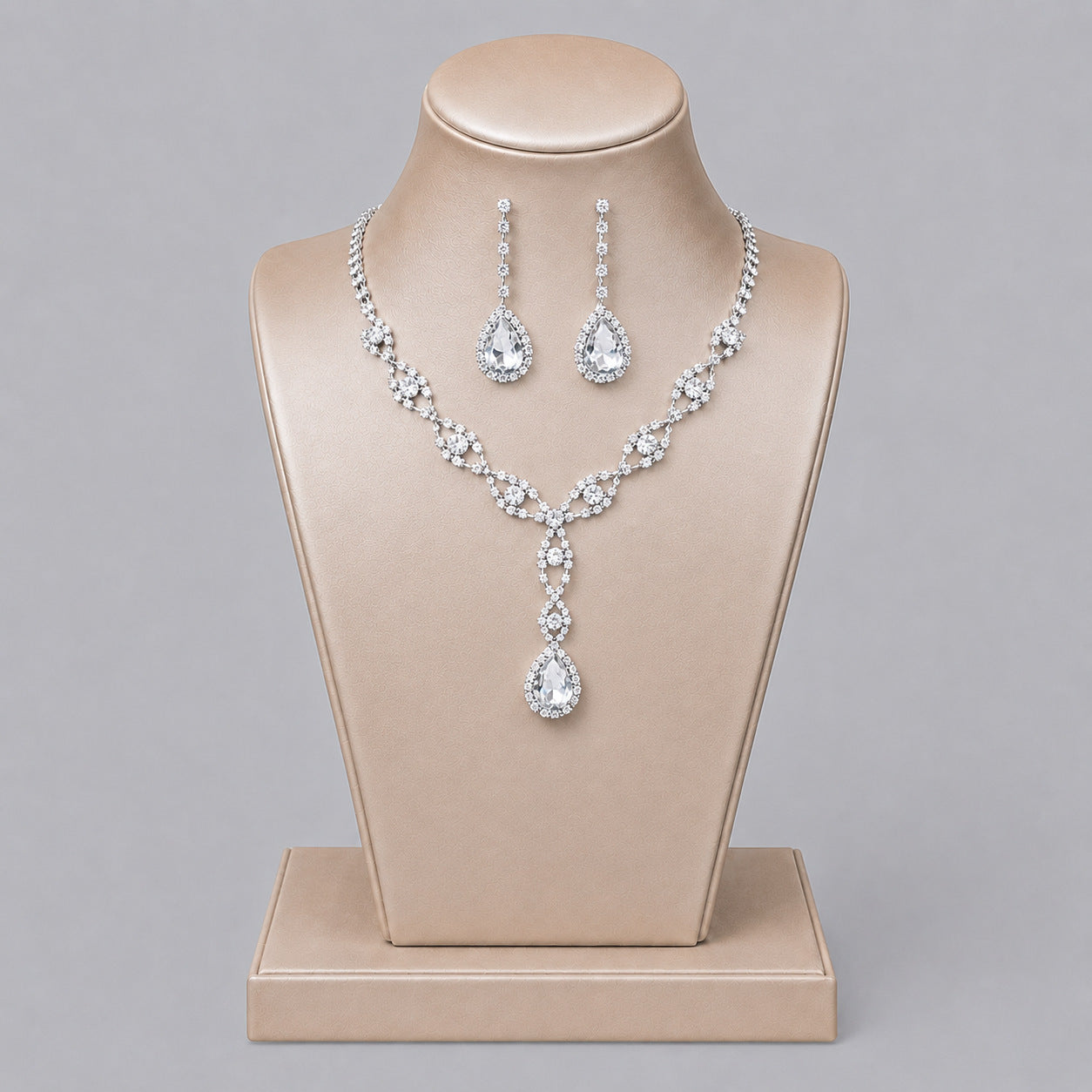 Elegant Crystal Jewelry Set with Necklace and Earrings for Parties