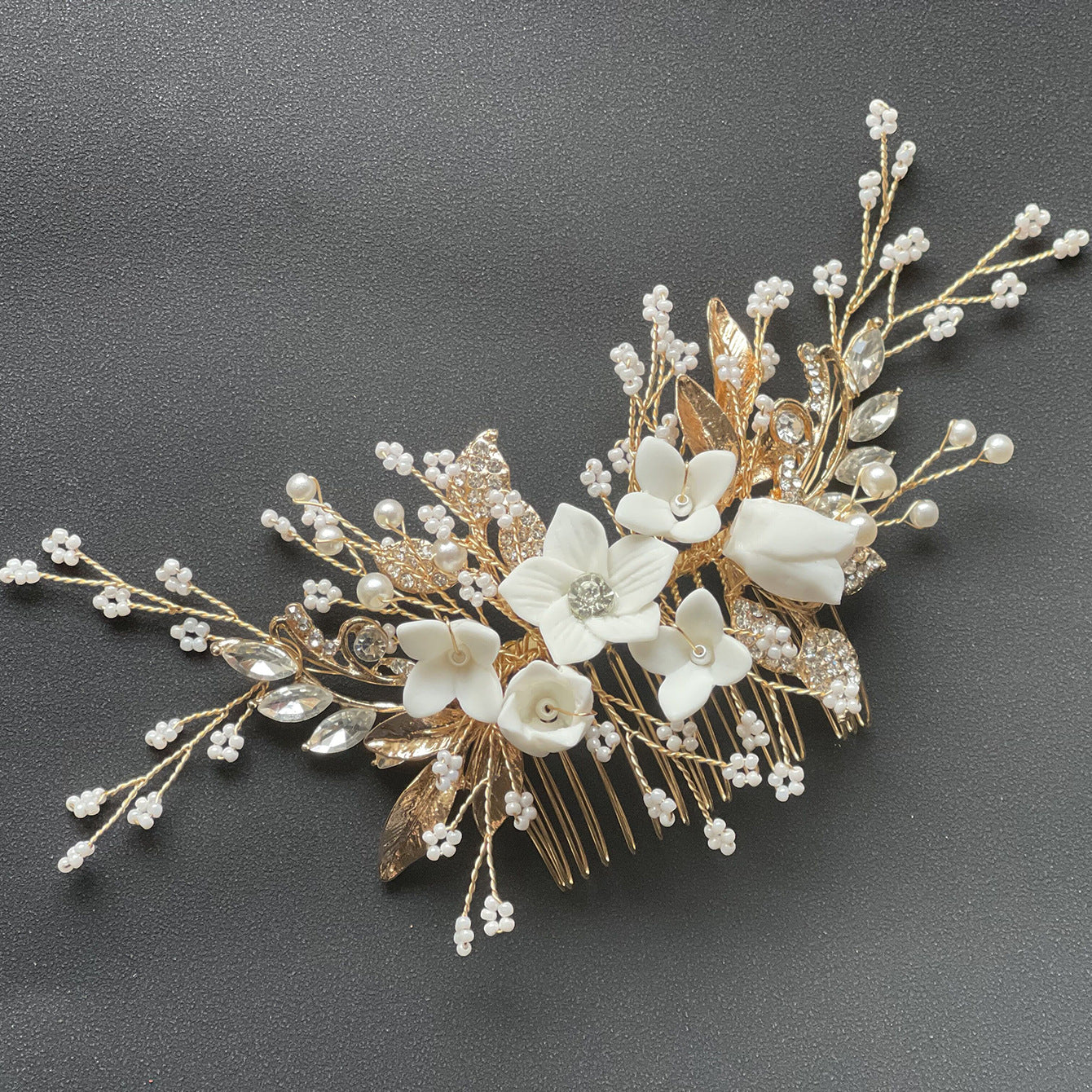 White Floral Comb Elegant Wedding Hairpiece Bride