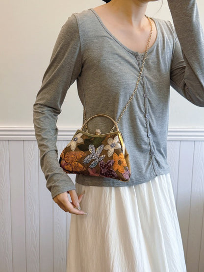 Elegant Shell Clutch Bag with Embroidery and Sequins
