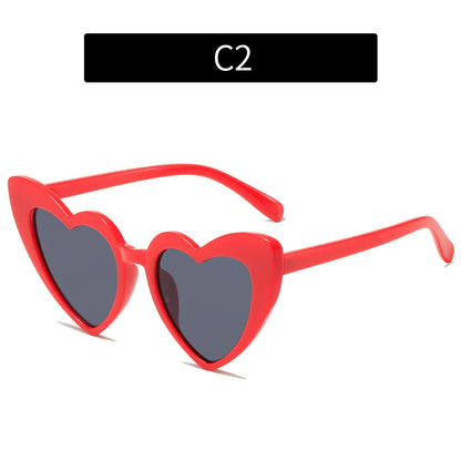 Trendy Heart-Shaped Sunglasses Colorful UV400 Beach Accessories