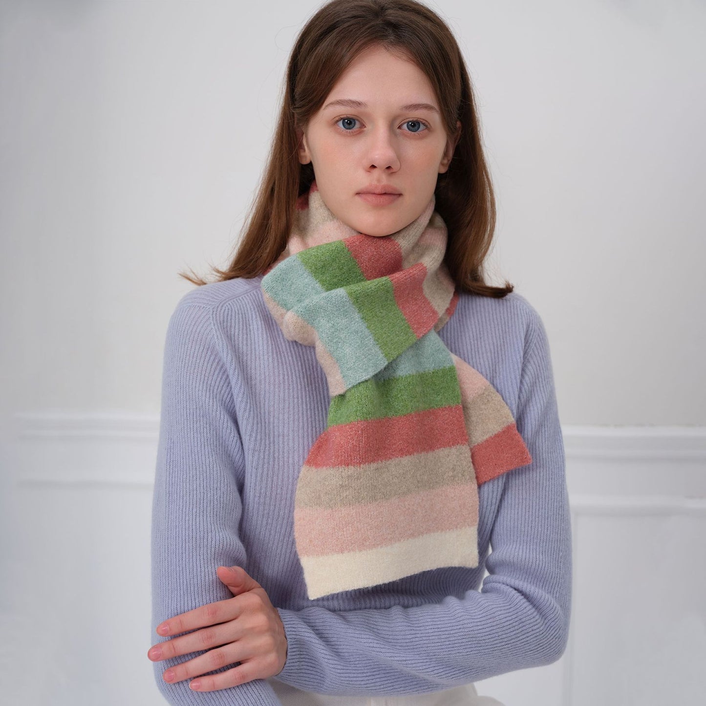 Knitted Color Block Striped Scarf for Women - Cozy Casual Design