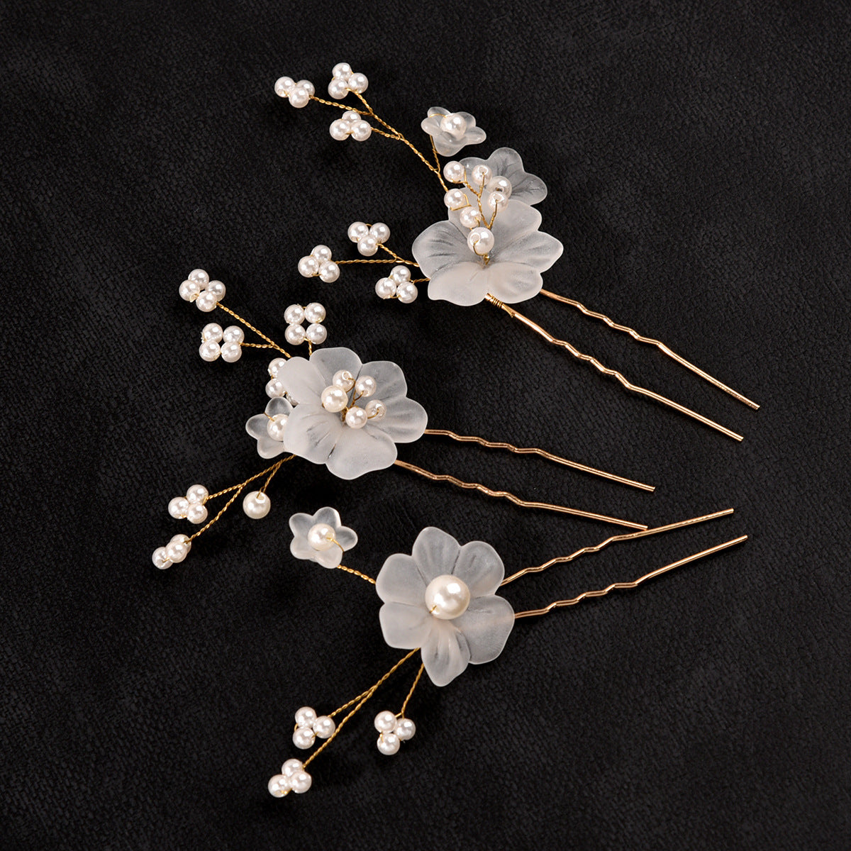 Elegant White Flower Hairpins Set of 3 Bridal Hairpiece