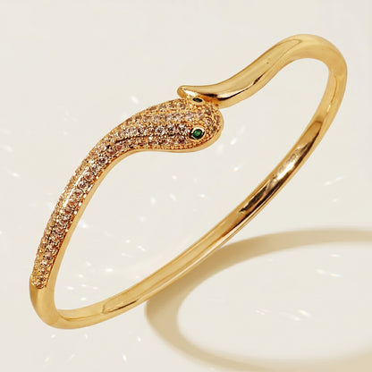 High-End Zirconia Stone Bangle with Nail Design for Weddings and Parties