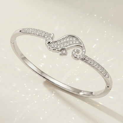High-End Zirconia Stone Bangle with Nail Design for Weddings and Parties