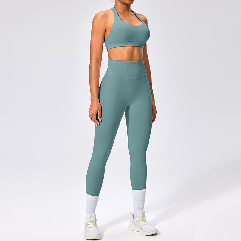 Women's Outdoor Yoga Set with Open Back Sports Bra and Pants