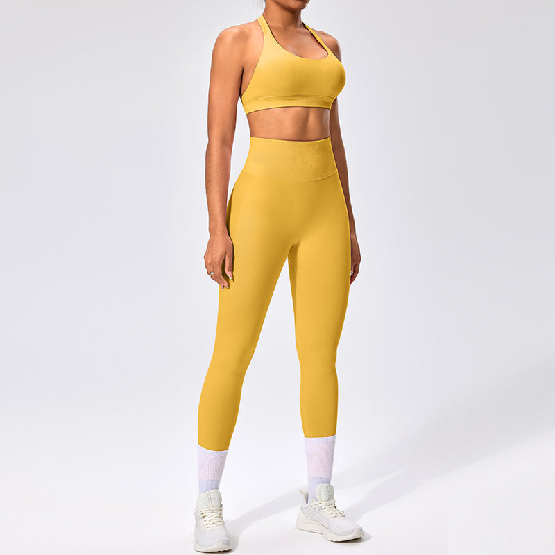 Women's Outdoor Yoga Set with Open Back Sports Bra and Pants