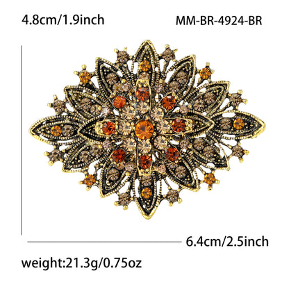 Exquisite Alloy Brooch with Rhinestones Elegant Fashion Accessory