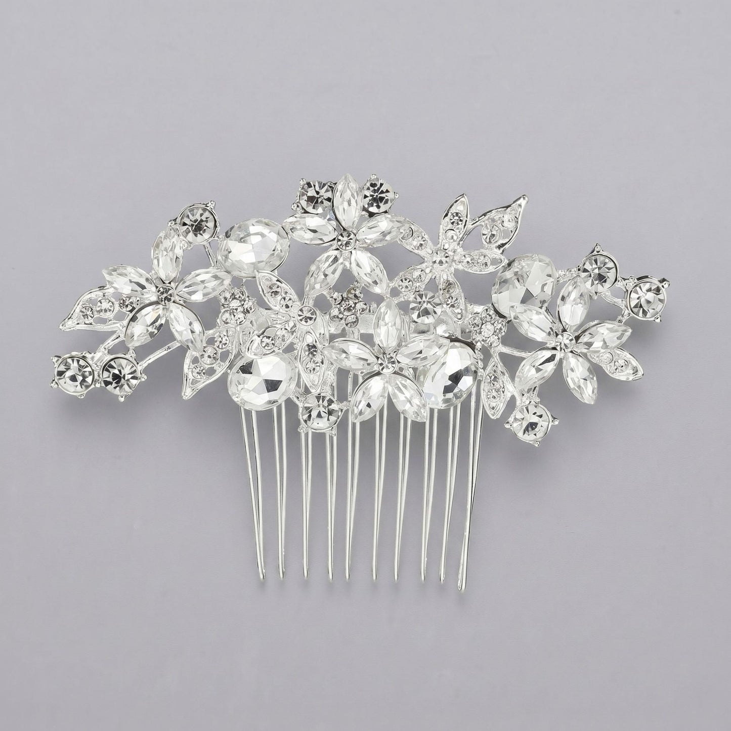 Exquisite Pearl and Crystal Flower Headpiece for Bridal Photoshoots