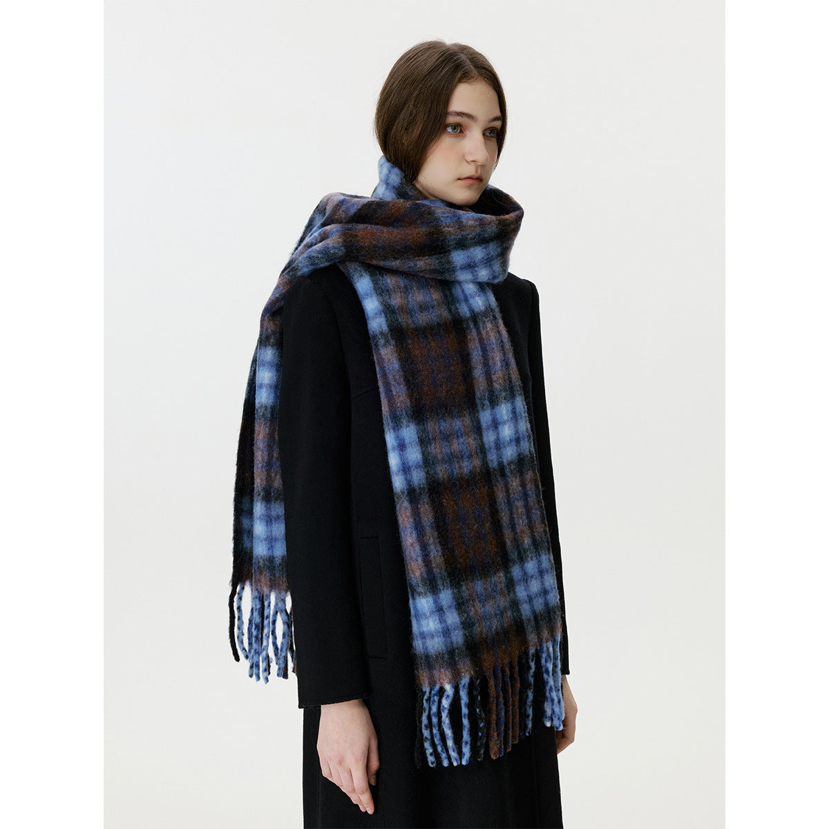 High-Quality Blue Brown Plaid Scarf Cozy Warm Shawl for Men and Women