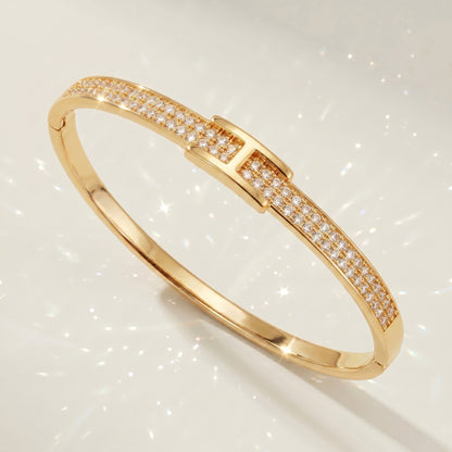 High-End Zirconia Stone Bangle with Nail Design for Weddings and Parties