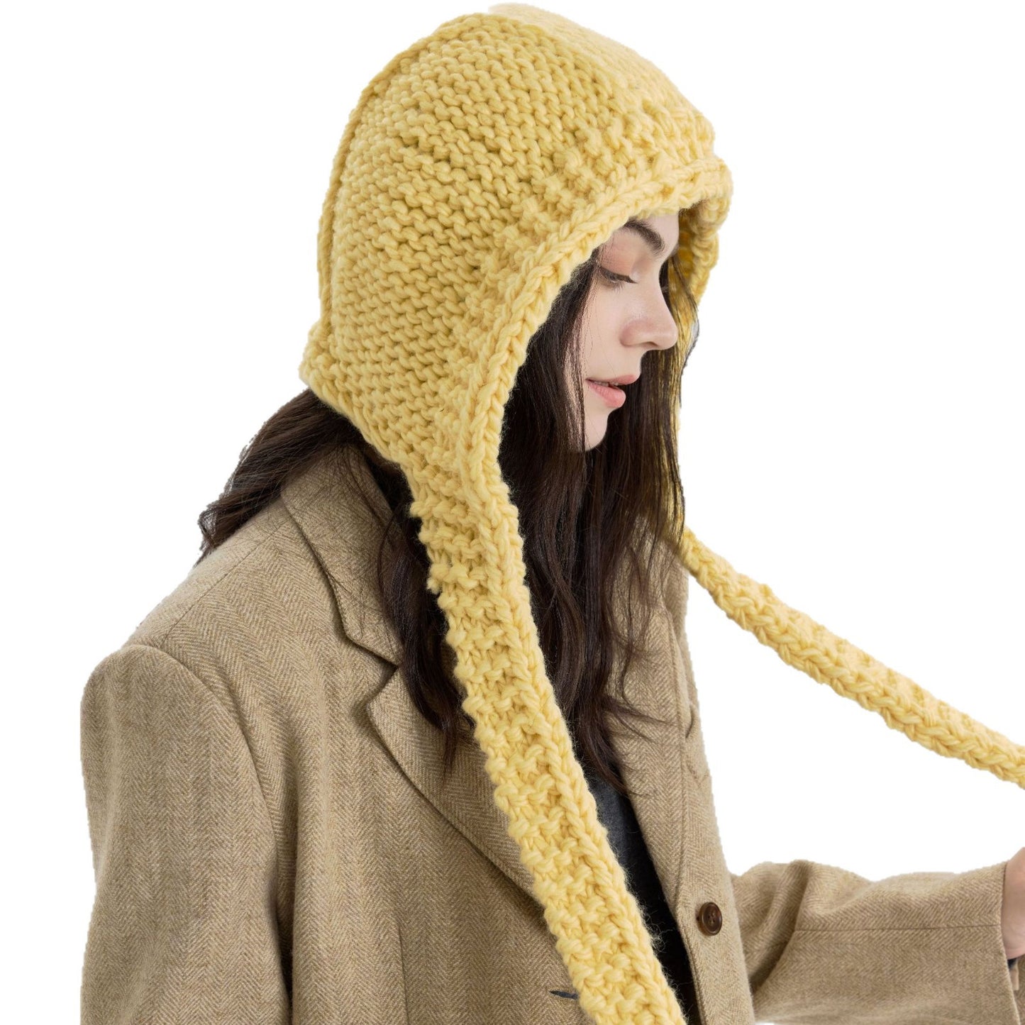 Fashionable Hand-Knitted Warm Beanie With Adjustable Strap
