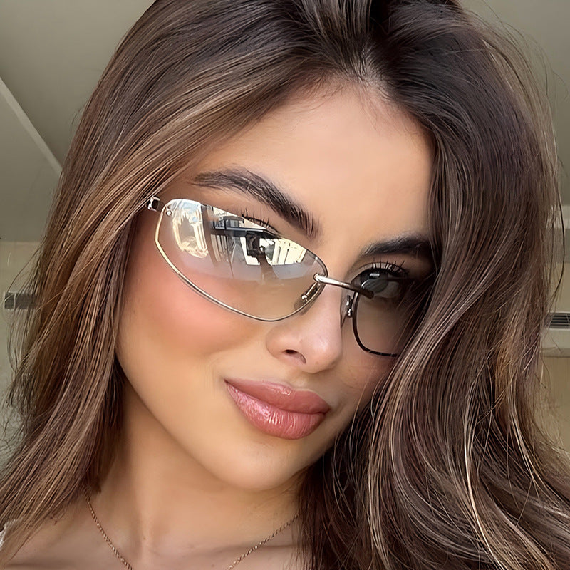Trendy Y2K Retro Sunglasses with Metal Frame
