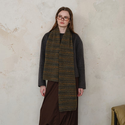 Chic Vintage-Style Wool Blend Scarf for Women