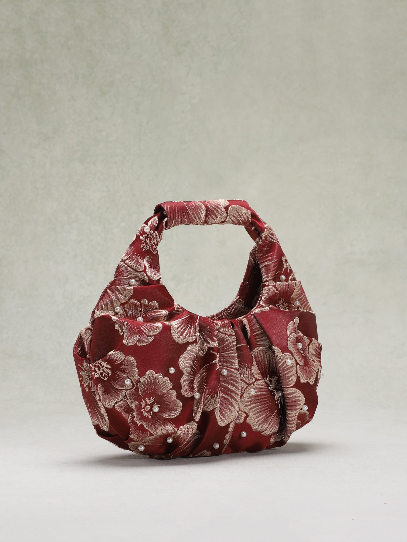 Vintage Floral Handbag With Pleated Design