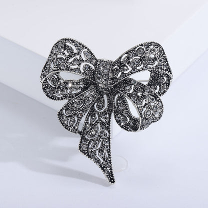 Rhinestone Big Bow Brooch Vintage Fashion Accessory