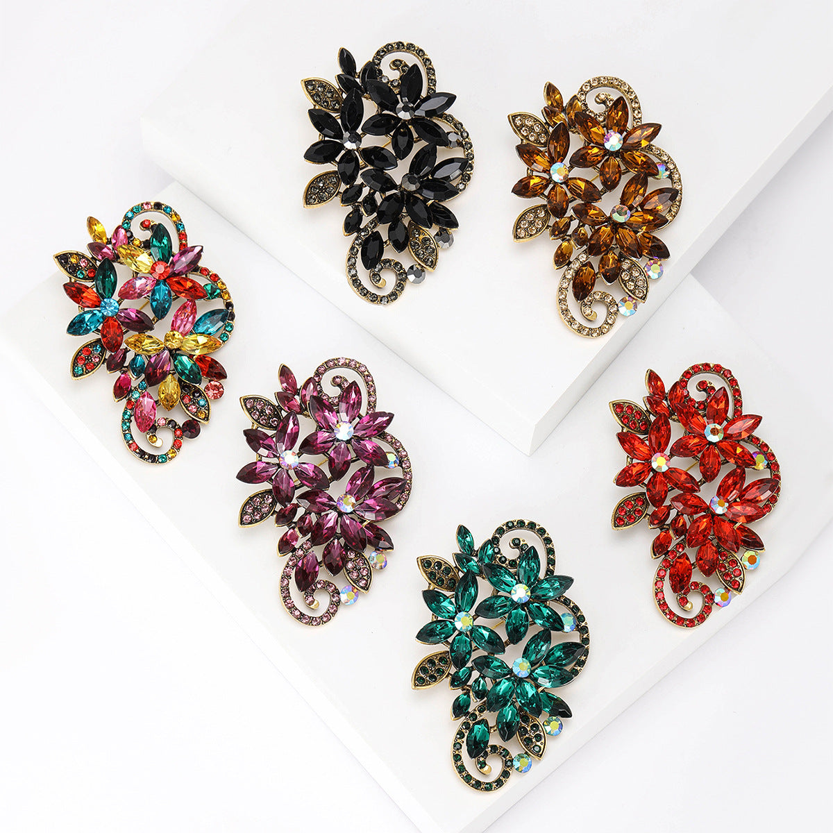 Elegant Floral Crystal Brooch Glass Pin for Women