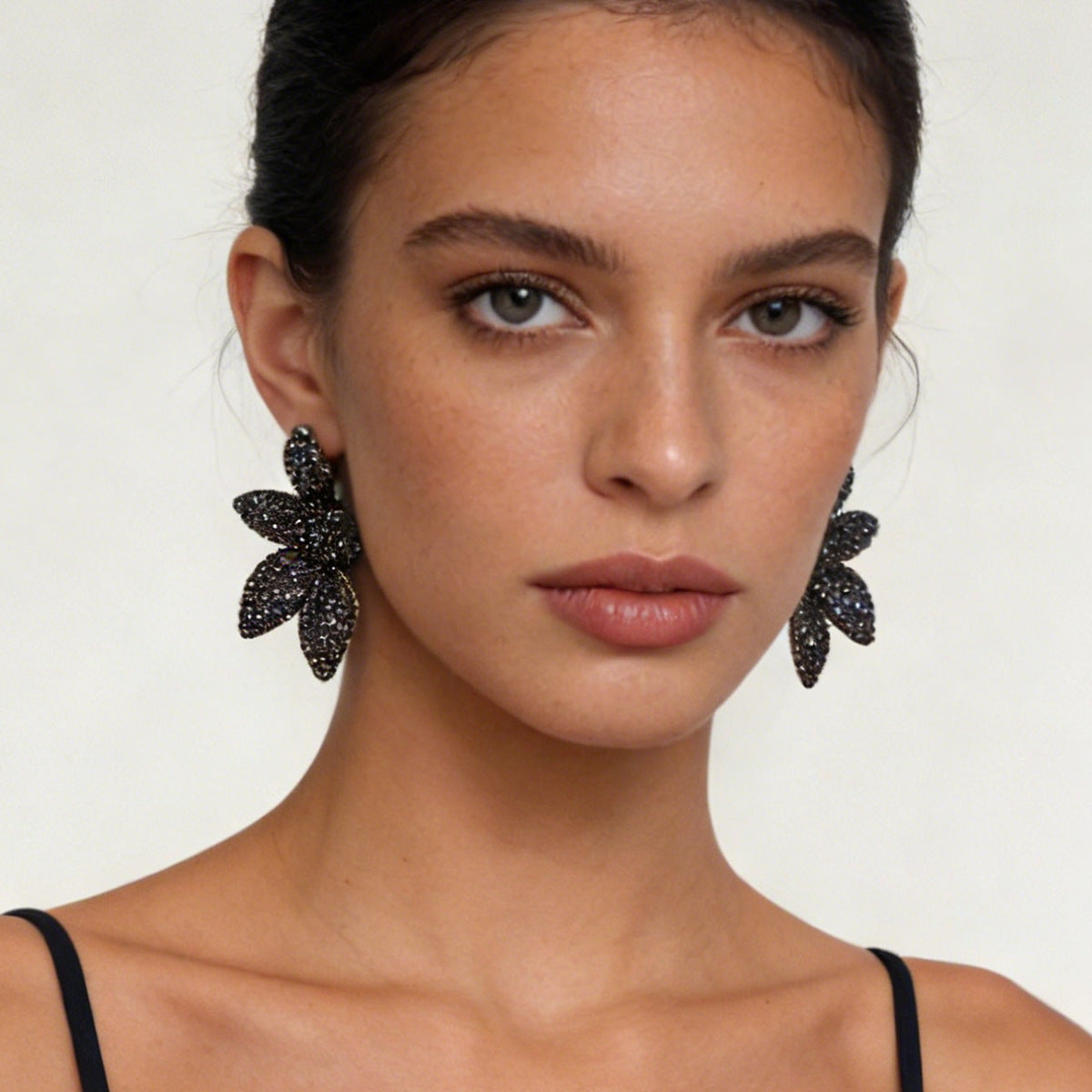 Alloy Flower Fan Shape Rhinestone Stud Earrings Everyday