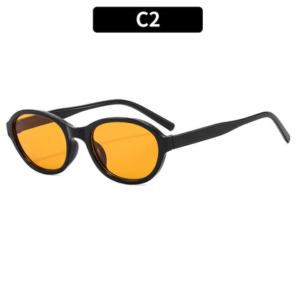 Trendy Oval Sunglasses for Fashionable Casual Wear