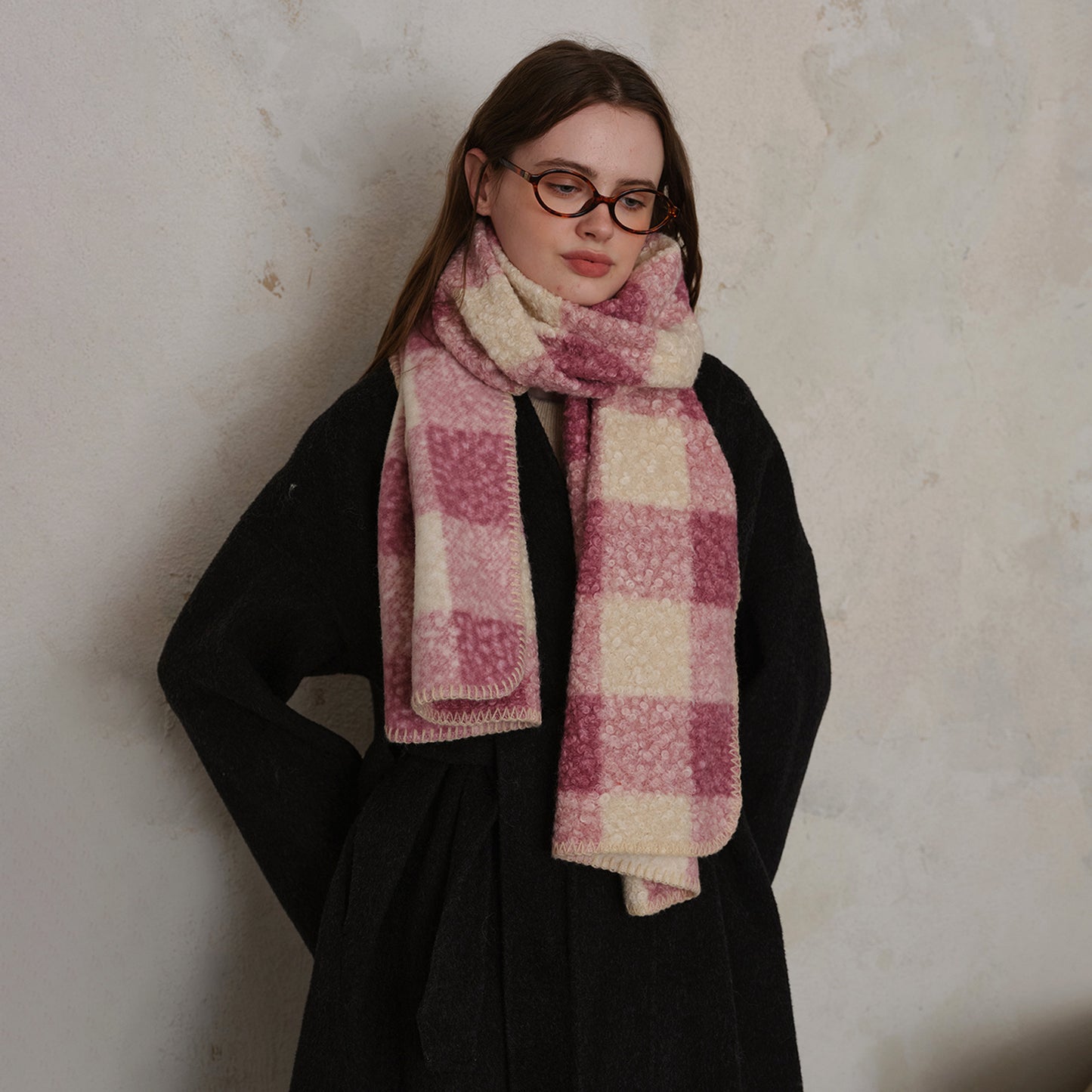 Lazy Scottish Checkered Wool Scarf for Women - Stylish Versatile Wrap