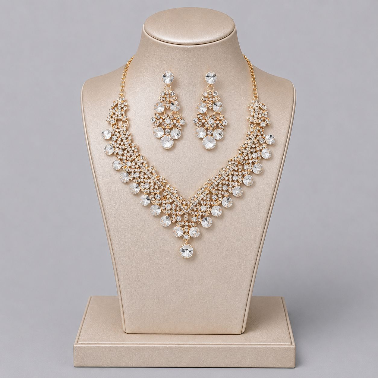 Retro Alloy Rhinestone Jewelry Set Elegant Necklace and Earrings for Evening Wear
