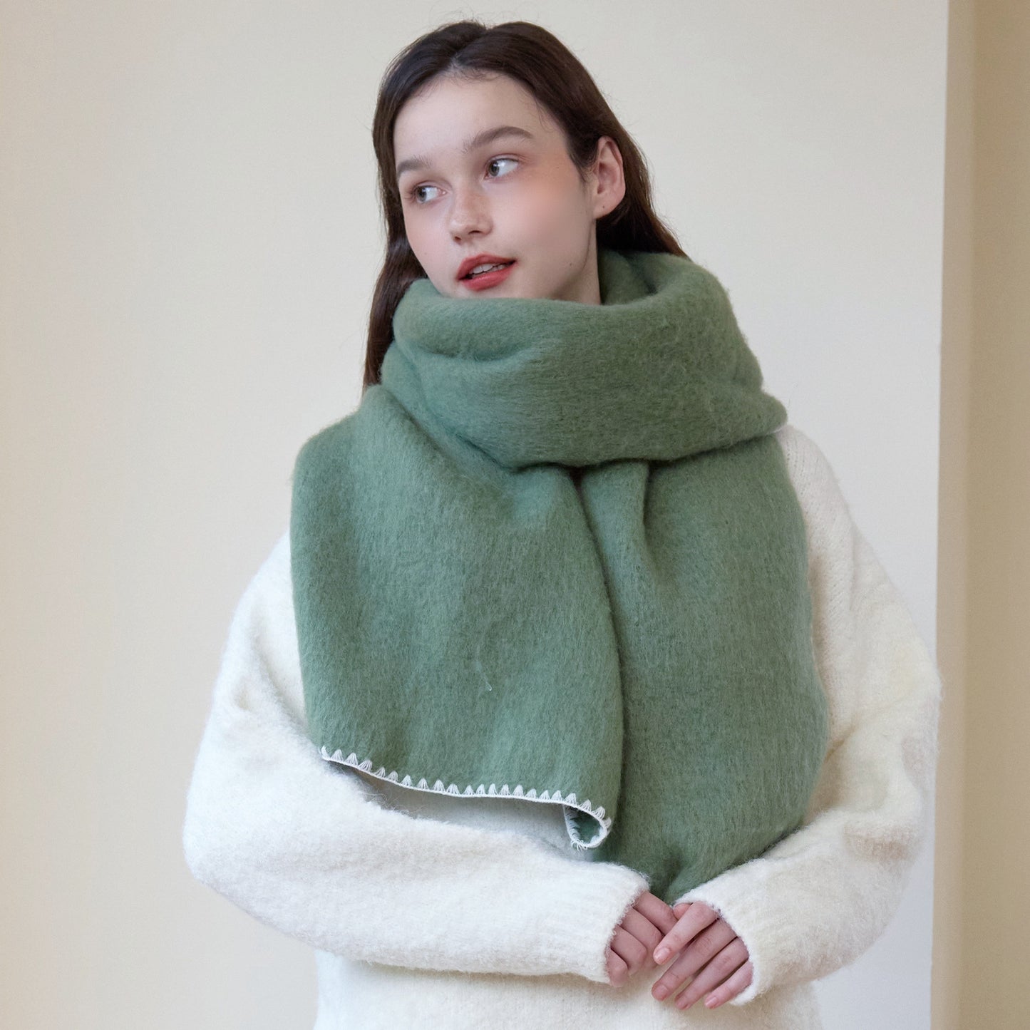 Solid Color Thick Warm Scarf with Edged Design for All Seasons