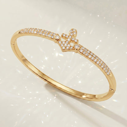 High-End Zirconia Stone Bangle with Nail Design for Weddings and Parties