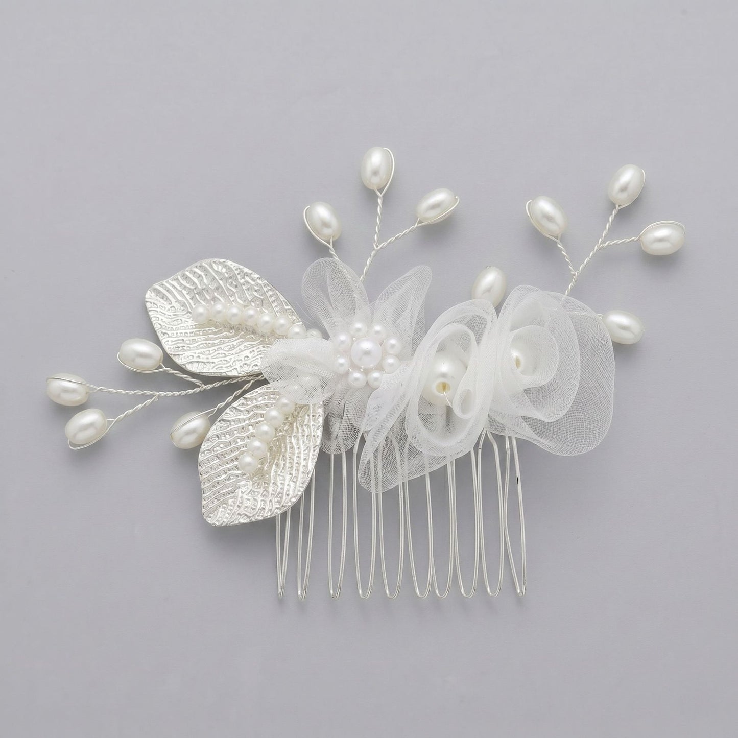 Exquisite Pearl and Crystal Flower Headpiece for Bridal Photoshoots