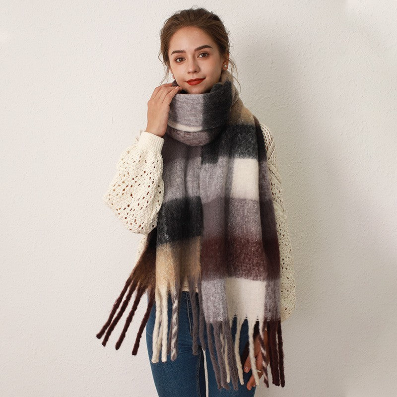 Trendy Plaid Scarf Plush Warm Women’s Shawl