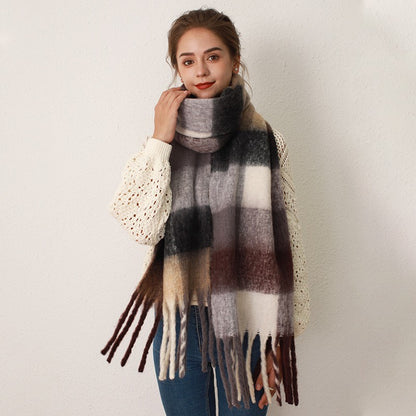 Trendy Plaid Scarf Plush Warm Women’s Shawl