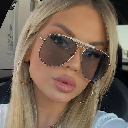 Trendy Metal Frame Cat-Eye Sunglasses Unisex UV400 Protection