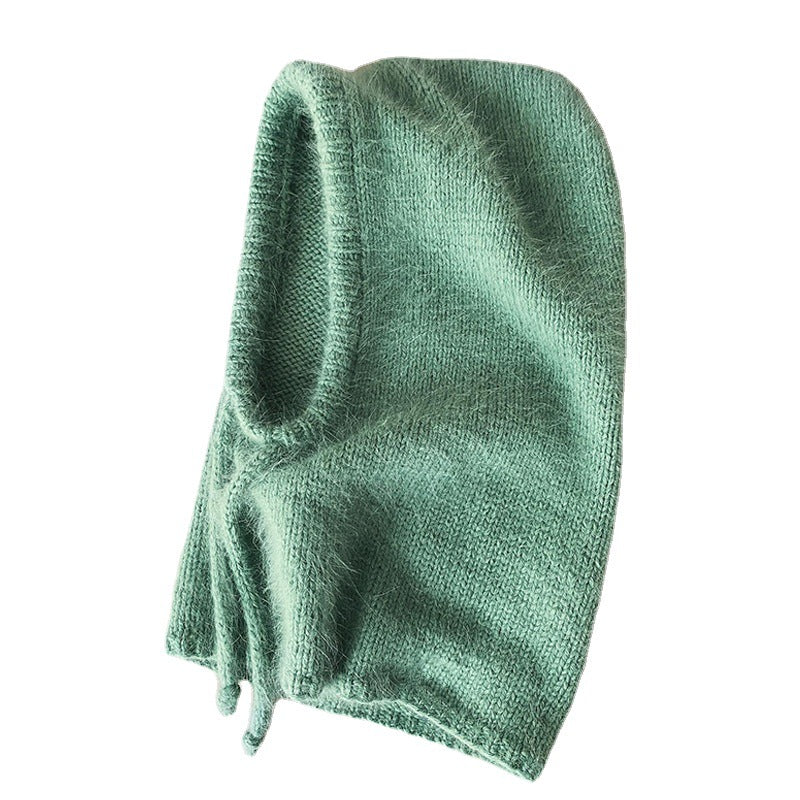 Trendy Knit Beanie with Neck Warmer – Fall/Winter Fashion