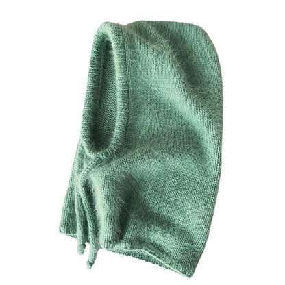 Trendy Knit Beanie with Neck Warmer – Fall/Winter Fashion