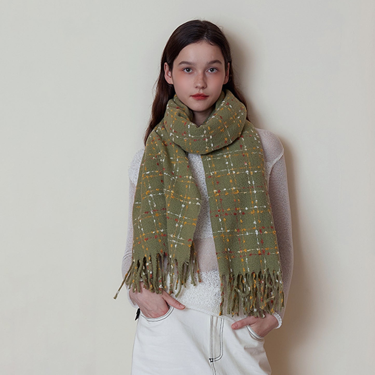 Chic Warm Plaid Scarf with Fringes for All Seasons