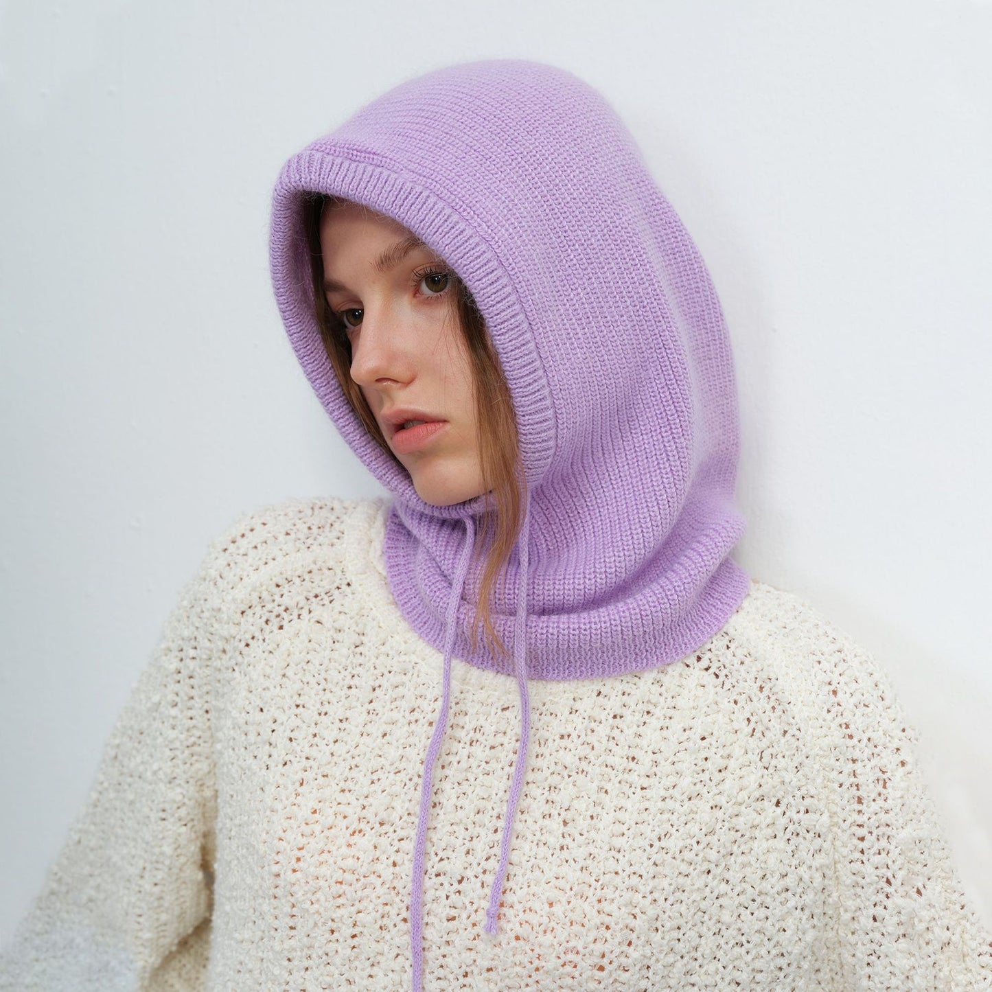 Trendy Knit Beanie with Neck Warmer – Fall/Winter Fashion