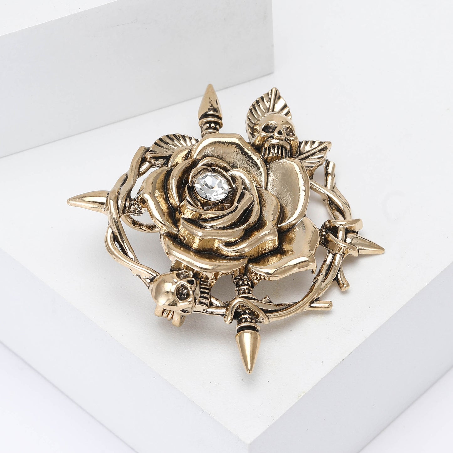 Skeleton Rose Brooch Alloy Creative Fashion Pin for Women