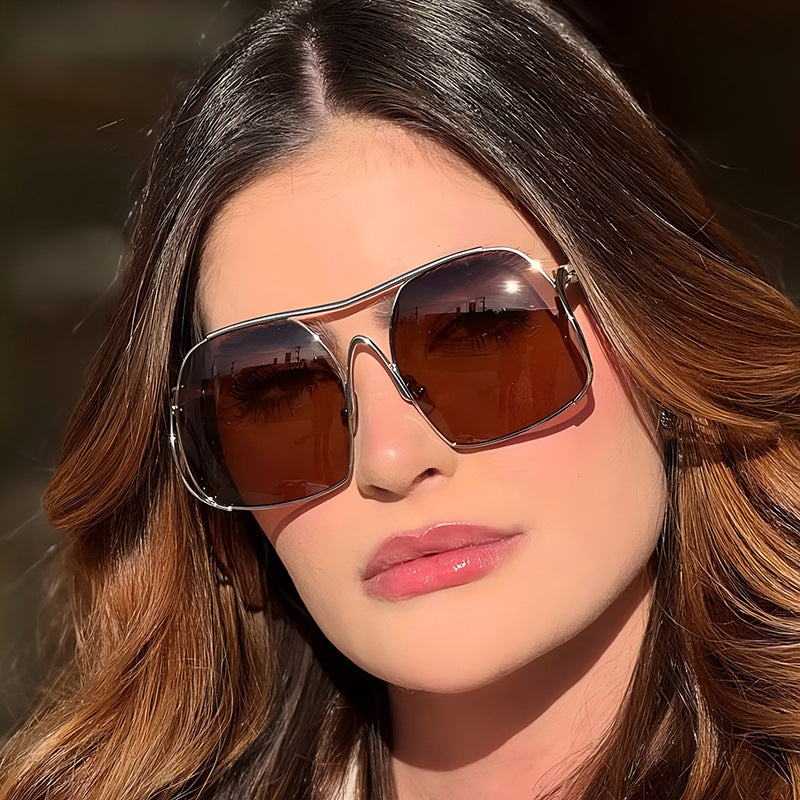 Trendy Fashion Metal Frame Sunglasses for Men and Women
