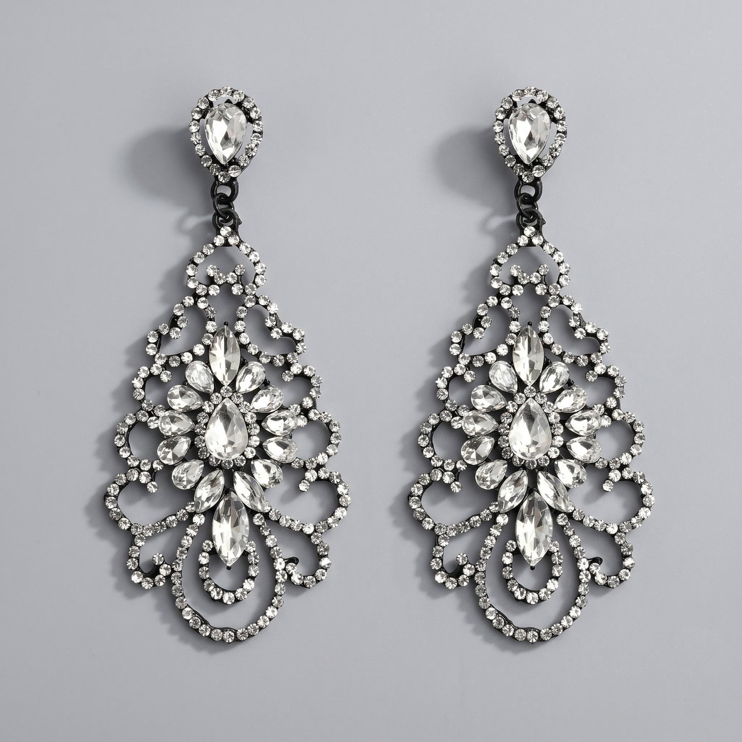 Vintage Floral Alloy Rhinestone Earrings Elegant Daily Drops