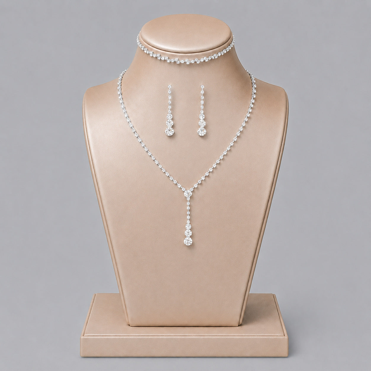 Elegant Crystal Jewelry Set with Necklace and Earrings for Parties