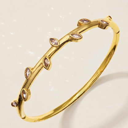 High-End Zirconia Stone Bangle with Nail Design for Weddings and Parties