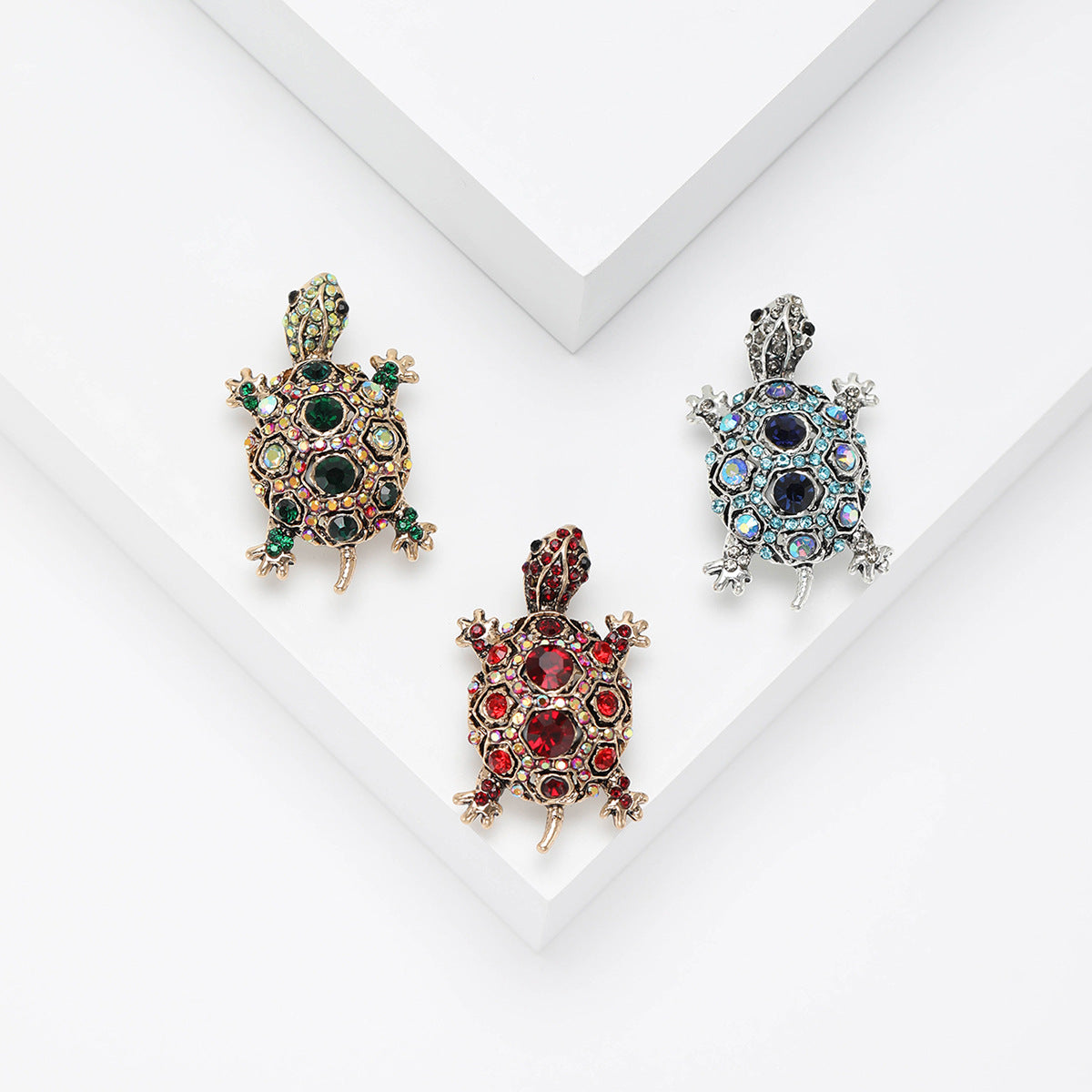 Fashionable Vintage Turtle Rhinestone Brooch Creative Animal Pin