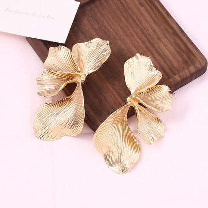 Petal Stud Earrings Layered Vintage Textured Minimalist