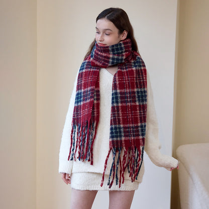 Chic Warm Plaid Scarf with Fringes for All Seasons