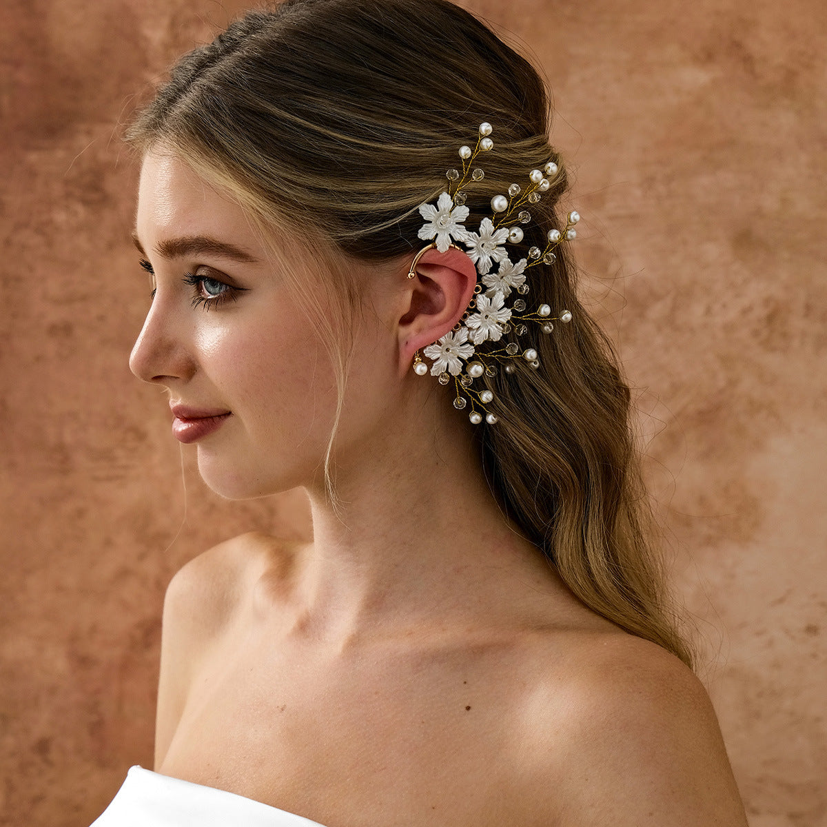 Handcrafted Pearl Flower Earrings Sweet Style Ear Cuff