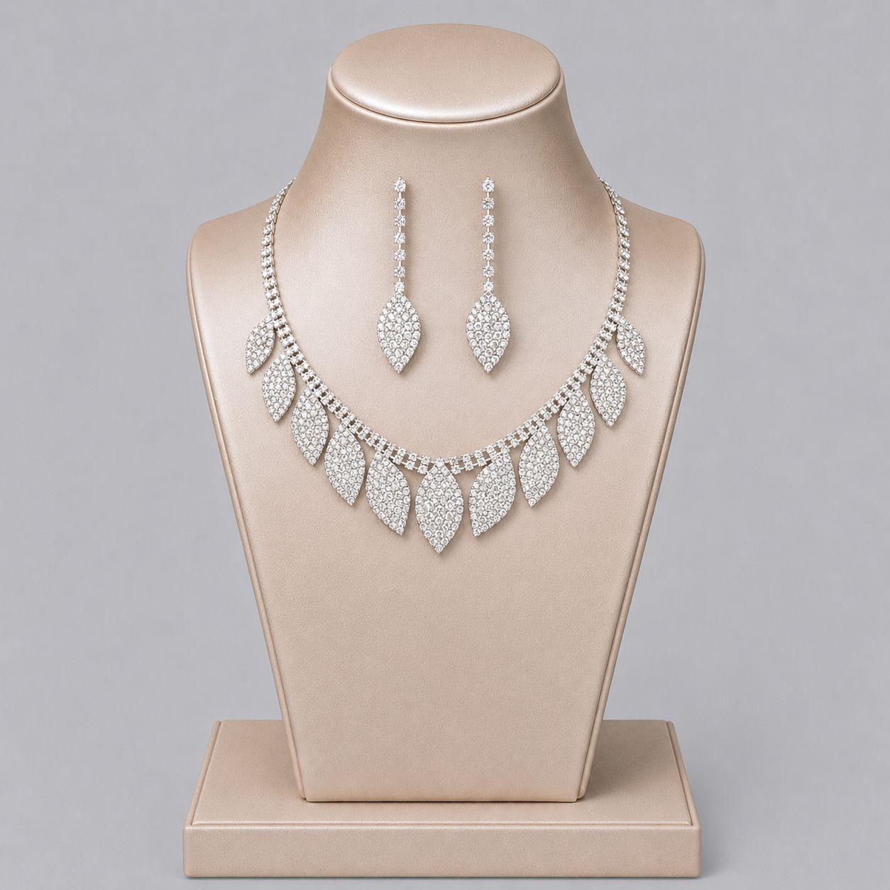 Elegant Crystal Jewelry Set with Necklace and Earrings for Parties