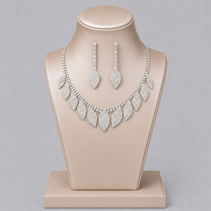 Elegant Crystal Jewelry Set with Necklace and Earrings for Parties
