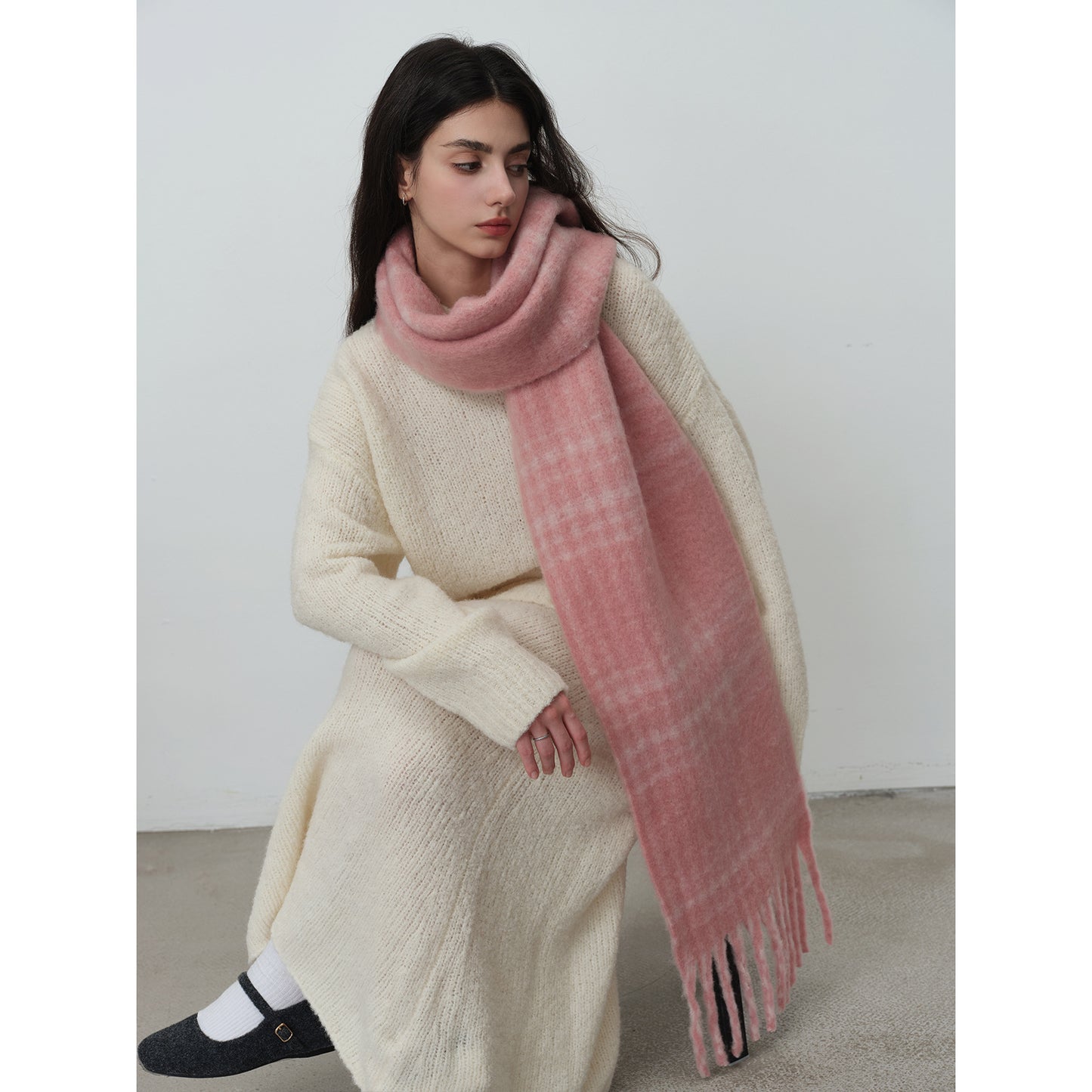 Vintage Plaid Scarf for Women - Cozy Warmth for All Occasions