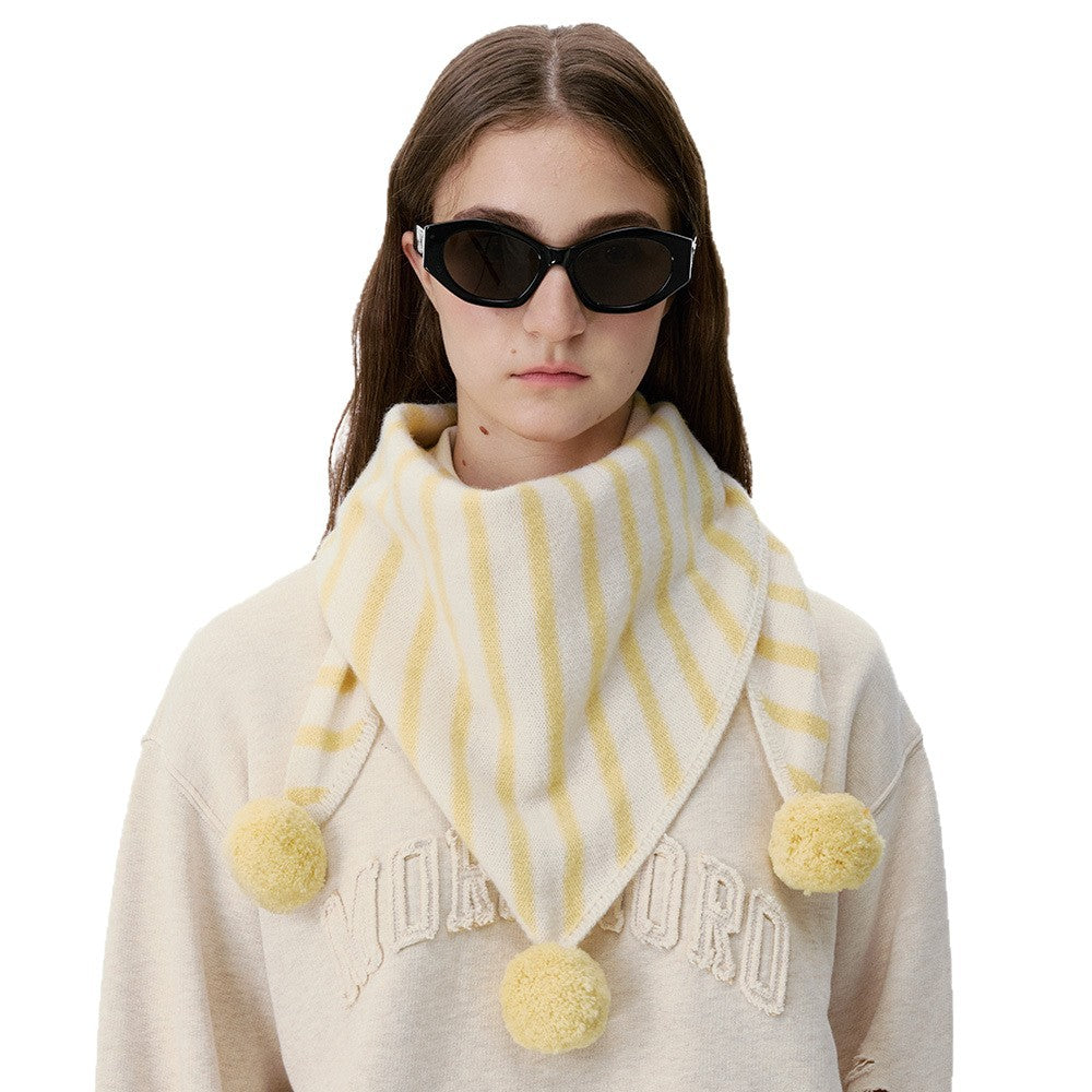 100% Wool Checkered Triangle Scarf For Women - Warm & Cozy