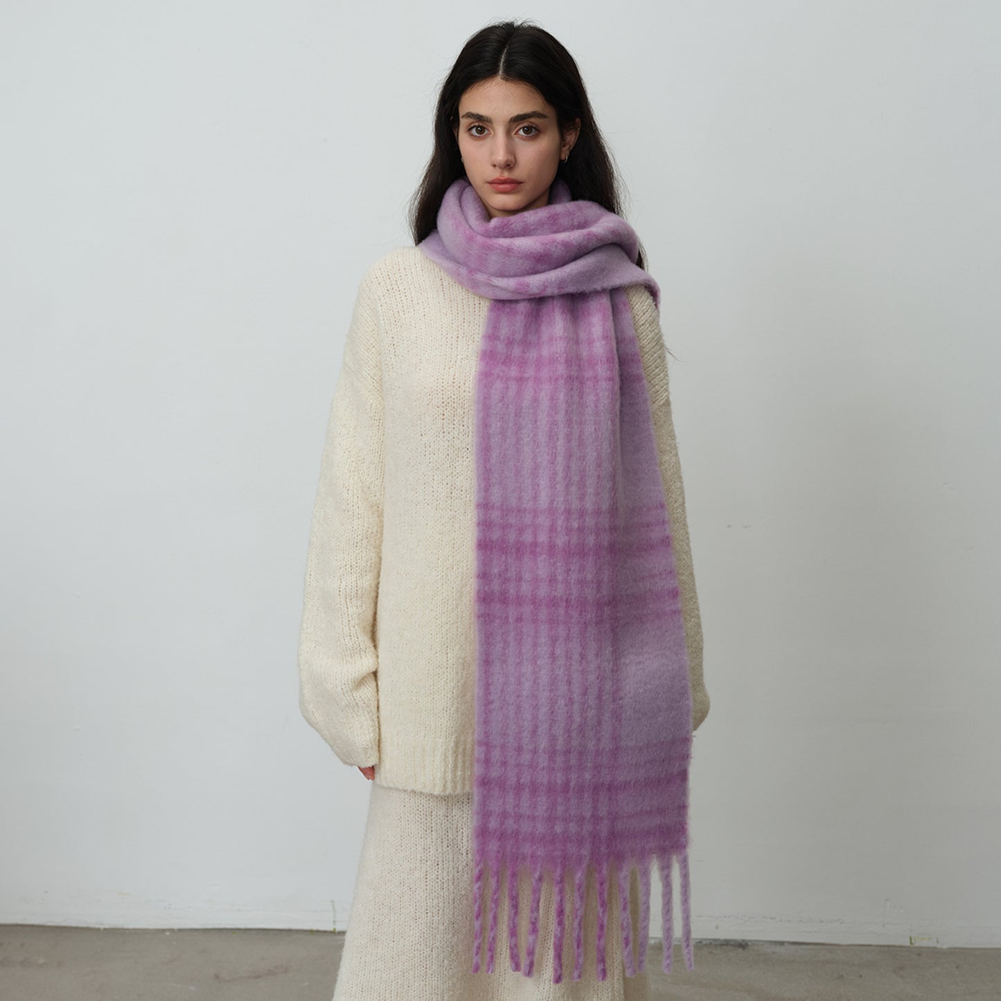 Vintage Plaid Scarf for Women - Cozy Warmth for All Occasions